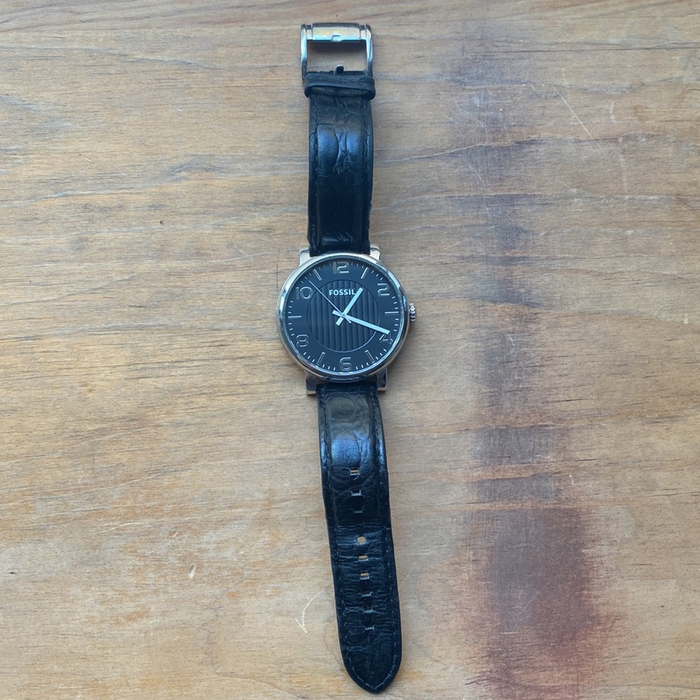 Fossil Watch - image 4